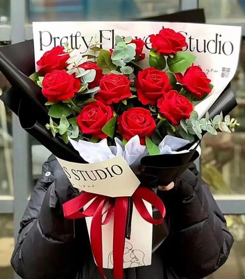 七夕浪漫好礼，定制专属情人节鲜花 洛南全城配送服务